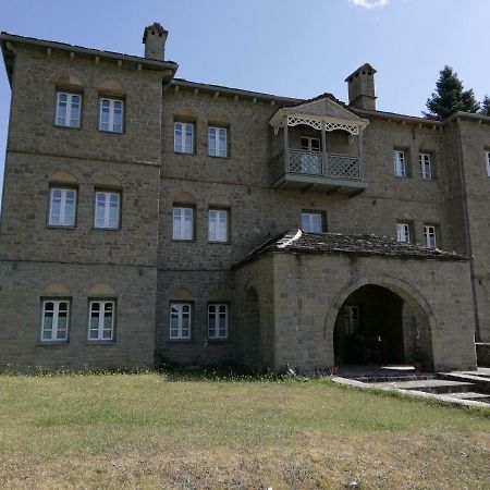 Hotel Petrotechno Cepélovo Kültér fotó